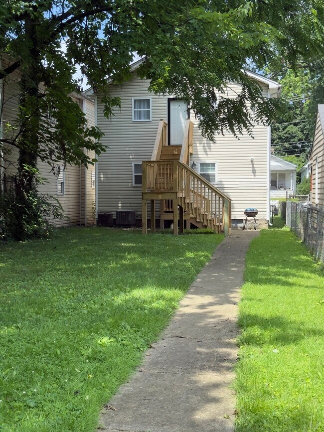 2815 S 6th St in Louisville, KY - Building Photo - Building Photo