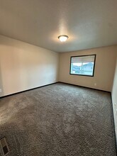 3017 33rd Ave S in Moorhead, MN - Building Photo - Building Photo