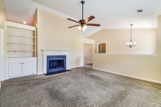 206 Comet Ct in Dallas, GA - Building Photo - Building Photo