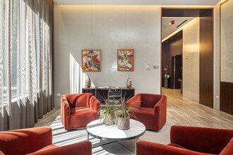 2950 North Sheridan in Chicago, IL - Building Photo - Lobby