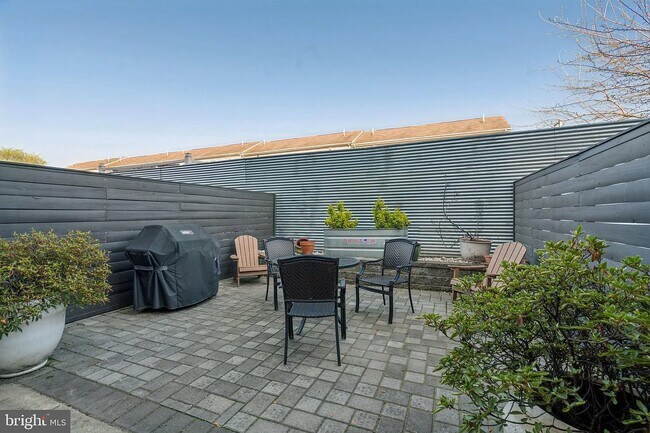 1321 N 7th St, Unit 1 in Philadelphia, PA - Building Photo - Building Photo
