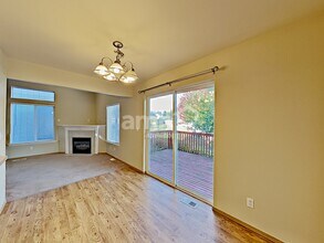 16010 89th Ave E in Puyallup, WA - Building Photo - Building Photo