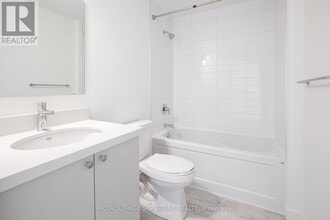 51 Clarington Blvd in Clarington, ON - Building Photo - Building Photo