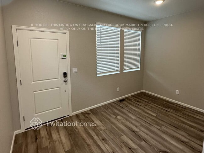 22352 E 38th Pl in Aurora, CO - Foto de edificio - Building Photo