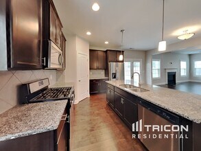 516 Holden Forest Dr in Youngsville, NC - Building Photo - Building Photo