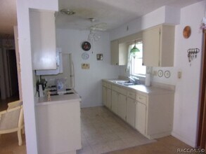 17 N Davis St in Beverly Hills, FL - Building Photo - Building Photo