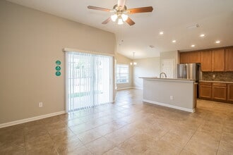 2109 S Cranbrook Ave in St. Augustine, FL - Foto de edificio - Building Photo