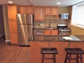 623 23rd St S, Unit 1 A in Arlington, VA - Building Photo