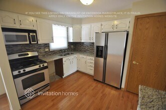 7442 160th St in Tinley Park, IL - Building Photo - Building Photo