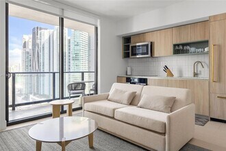 159 NE 6th St, Unit 2901 in Miami, FL - Building Photo - Building Photo