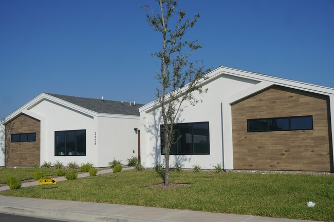 2608 Mockingbird Rd in Weslaco, TX - Building Photo - Building Photo