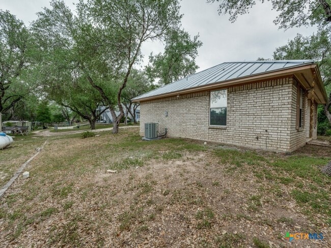 property at 510 Maricopa Dr