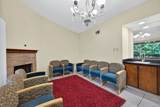 8360 Jorine Dr in Houston, TX - Building Photo - Building Photo