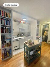 155 E 38th St in New York, NY - Building Photo - Building Photo