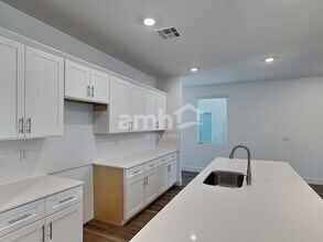 5854 Fly Fisher St in Las Vegas, NV - Building Photo - Building Photo