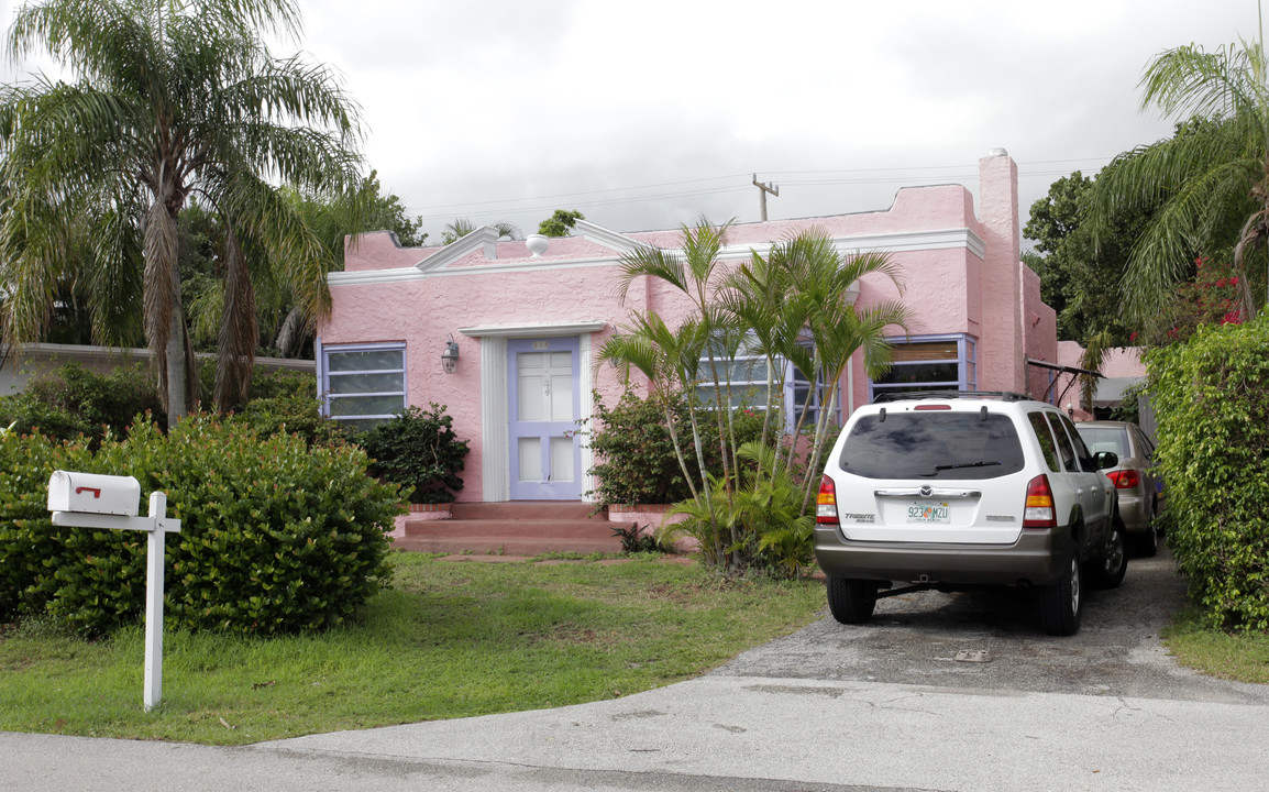 414 NE 7th Ave in Delray Beach, FL - Building Photo