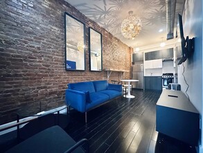 Furnished room/NOT APARTMENT in Brooklyn, NY - Building Photo - Building Photo
