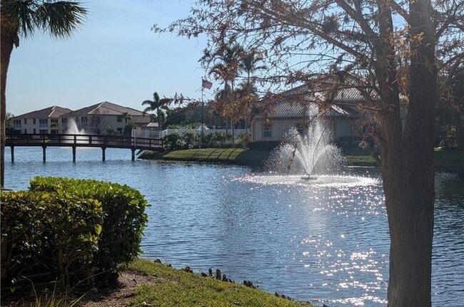 15420 Bellamar Cir, Unit 3113 in Ft. Myers, FL - Building Photo - Building Photo