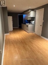 953 Sonoma Ct in Mississauga, ON - Building Photo - Building Photo