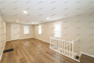 9142 E Shope Ave in Independence, MO - Building Photo - Building Photo