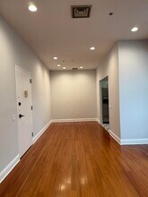 223 Bloomfield St in Hoboken, NJ - Foto de edificio - Building Photo