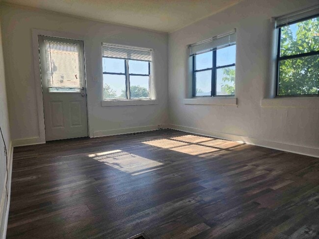 property at 1102 7th St