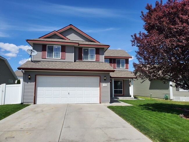 property at 1728 W Sienna Ln