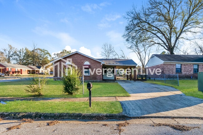 property at 3325 Cedar Springs Dr