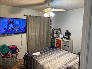 14911 SW 80th St in Miami, FL - Building Photo - Building Photo