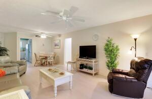 property at 2 Westwood Ave