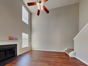 7207 Hidden Creek Dr, Unit 113 in Charlotte, NC - Building Photo - Building Photo