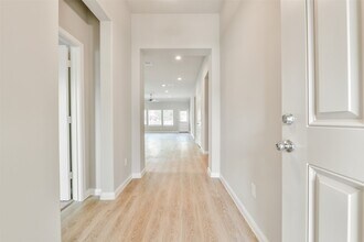 3911 Sugardale St in Baytown, TX - Building Photo - Building Photo