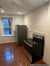 4 Garden Ct St in Boston, MA - Building Photo - Building Photo