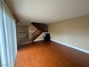 1709 Park Meadows Dr in Ft. Myers, FL - Building Photo - Building Photo