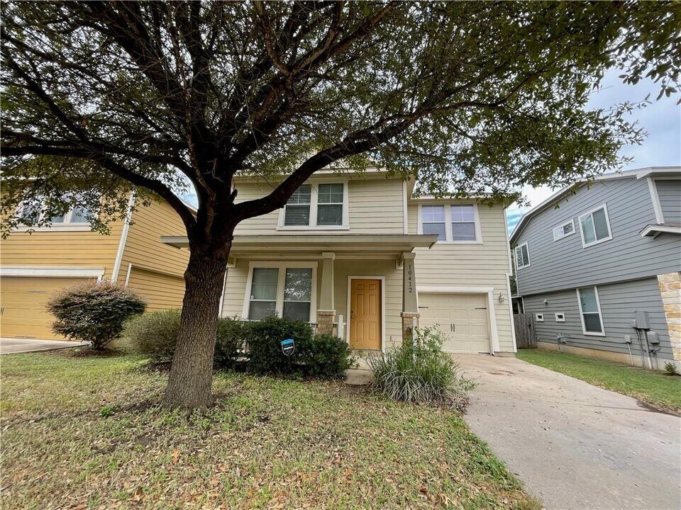 10412 Maydelle Dr in Austin, TX - Building Photo
