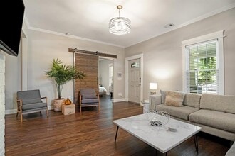 1272 Oakland Terrace SW in Atlanta, GA - Building Photo - Building Photo