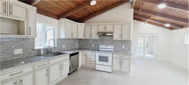 5116 Sandmound Blvd in Oakley, CA - Building Photo - Building Photo