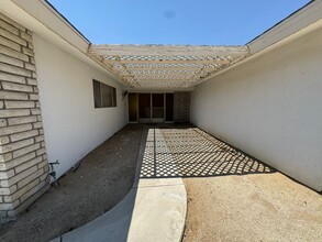475 S Walnut St in Hemet, CA - Building Photo - Building Photo