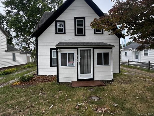 property at 1027 West St