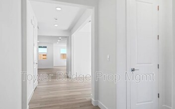 125 Orange Spgs Ct in Roseville, CA - Foto de edificio - Building Photo