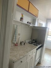 28 Quint Ave in Boston, MA - Building Photo - Building Photo