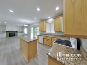 516 Lincoln Dr NE in Saint Michael, MN - Building Photo - Building Photo