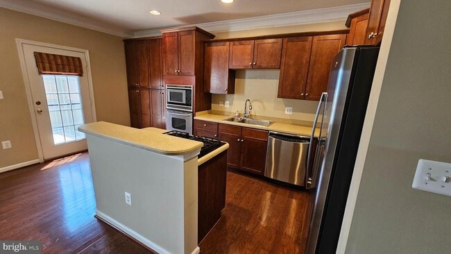 1110 Farrish Pl in Fredericksburg, VA - Foto de edificio - Building Photo