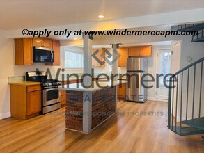 2420 37th St in Sacramento, CA - Building Photo - Building Photo