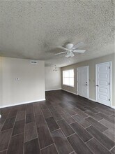 404 Fairway Cir in Springdale, AR - Building Photo - Building Photo