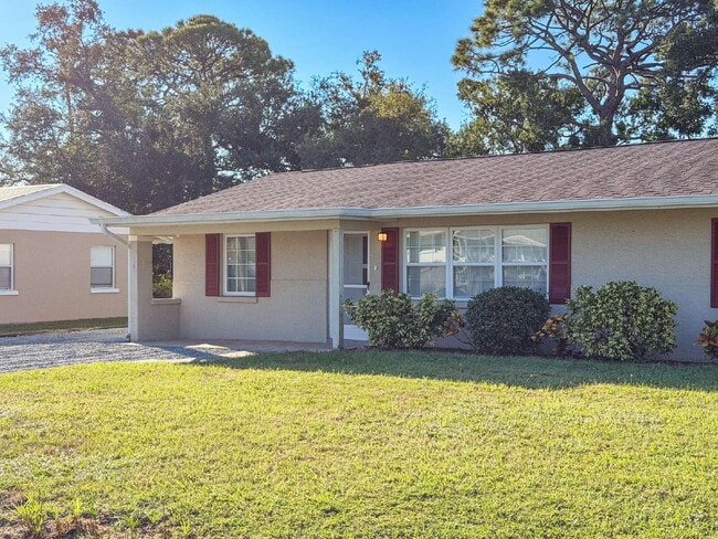 2714 Grand Cayman St in Sarasota, FL - Building Photo - Building Photo