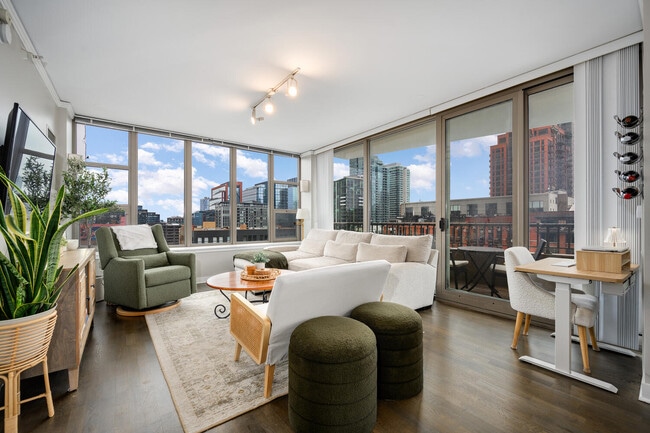 property at 200 N Jefferson St