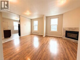 340 Barton St E in Hamilton, ON - Building Photo