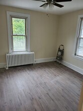 2213 Mt Carmel Ave in Glenside, PA - Building Photo - Building Photo