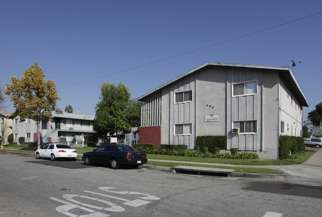 Palm Villas  Apartment Homes in La Habra, CA - Building Photo